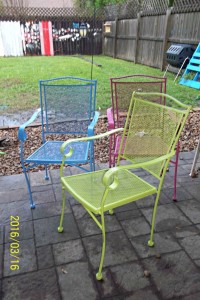 diy rust-oleum paint my life such as it is patio chairs project